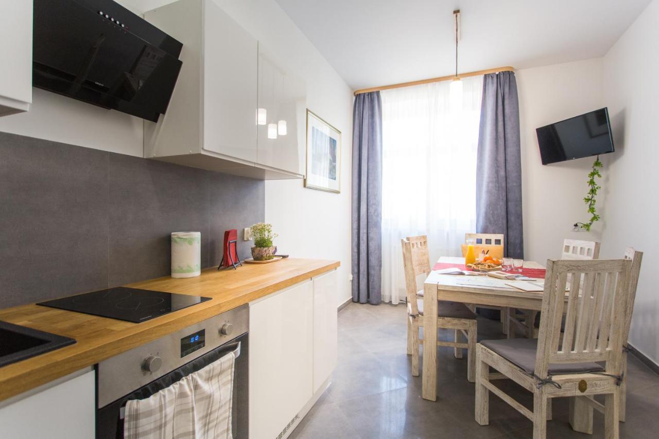 Fogra Travel Apartment Cracovia Exterior foto