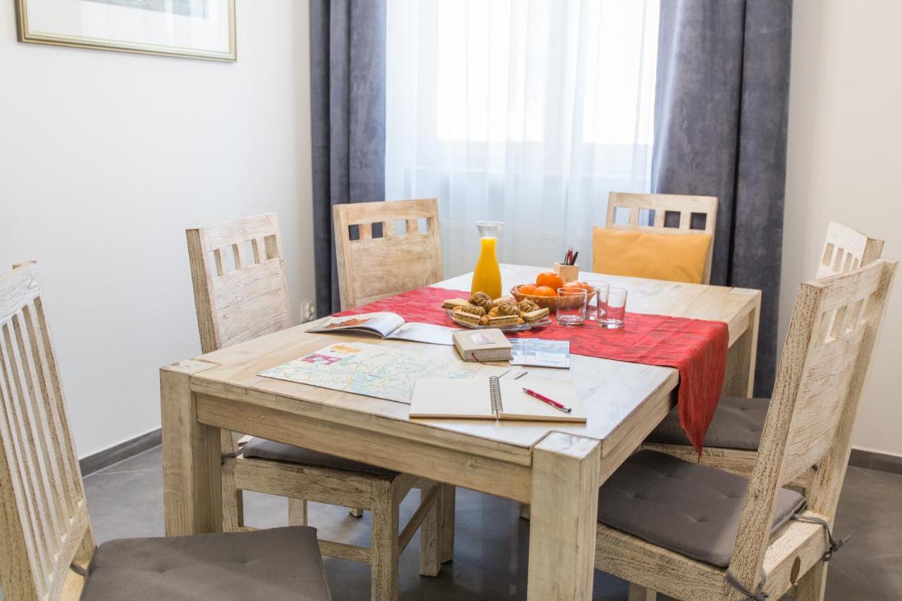 Fogra Travel Apartment Cracovia Exterior foto